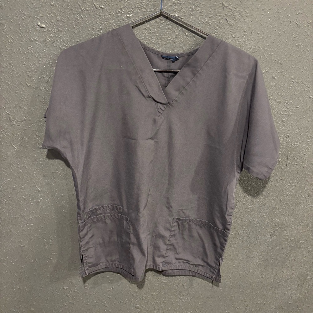 Cherokee Workwear Gray Scrub Top